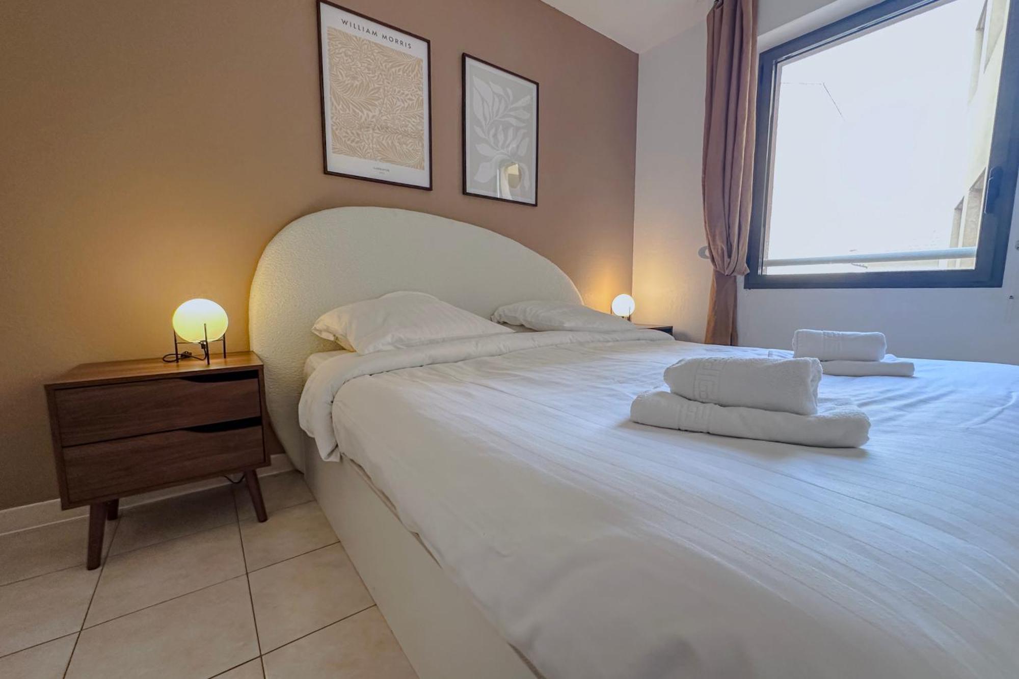 St Roch 2 - Appart 300 M De La Gare, Clim, Terrasse, Garage Antibes Zewnętrze zdjęcie